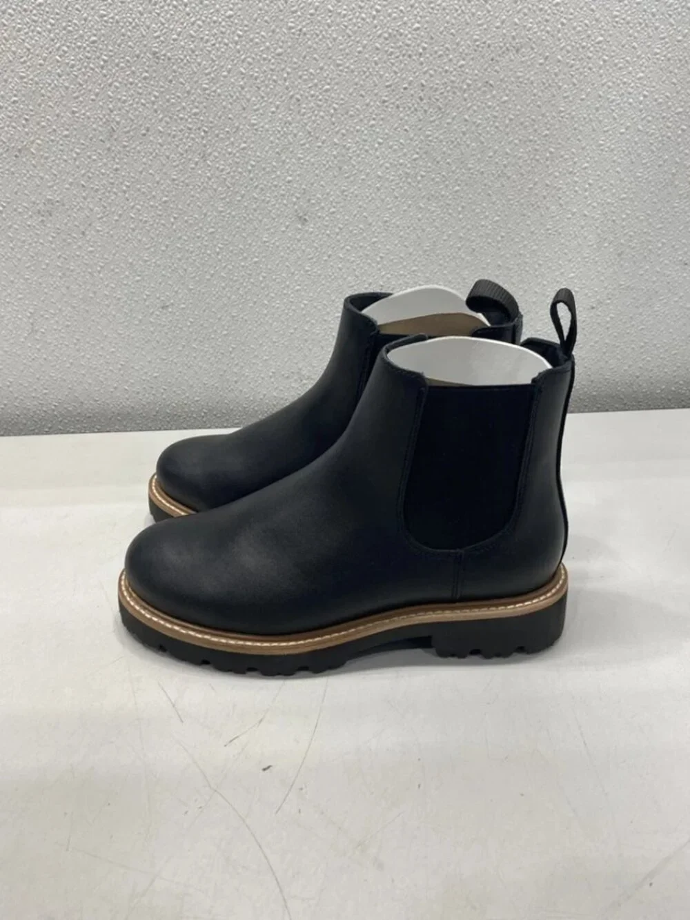 Nisolo Go-To Lug Chelsea Boot Black Men's Sz.6